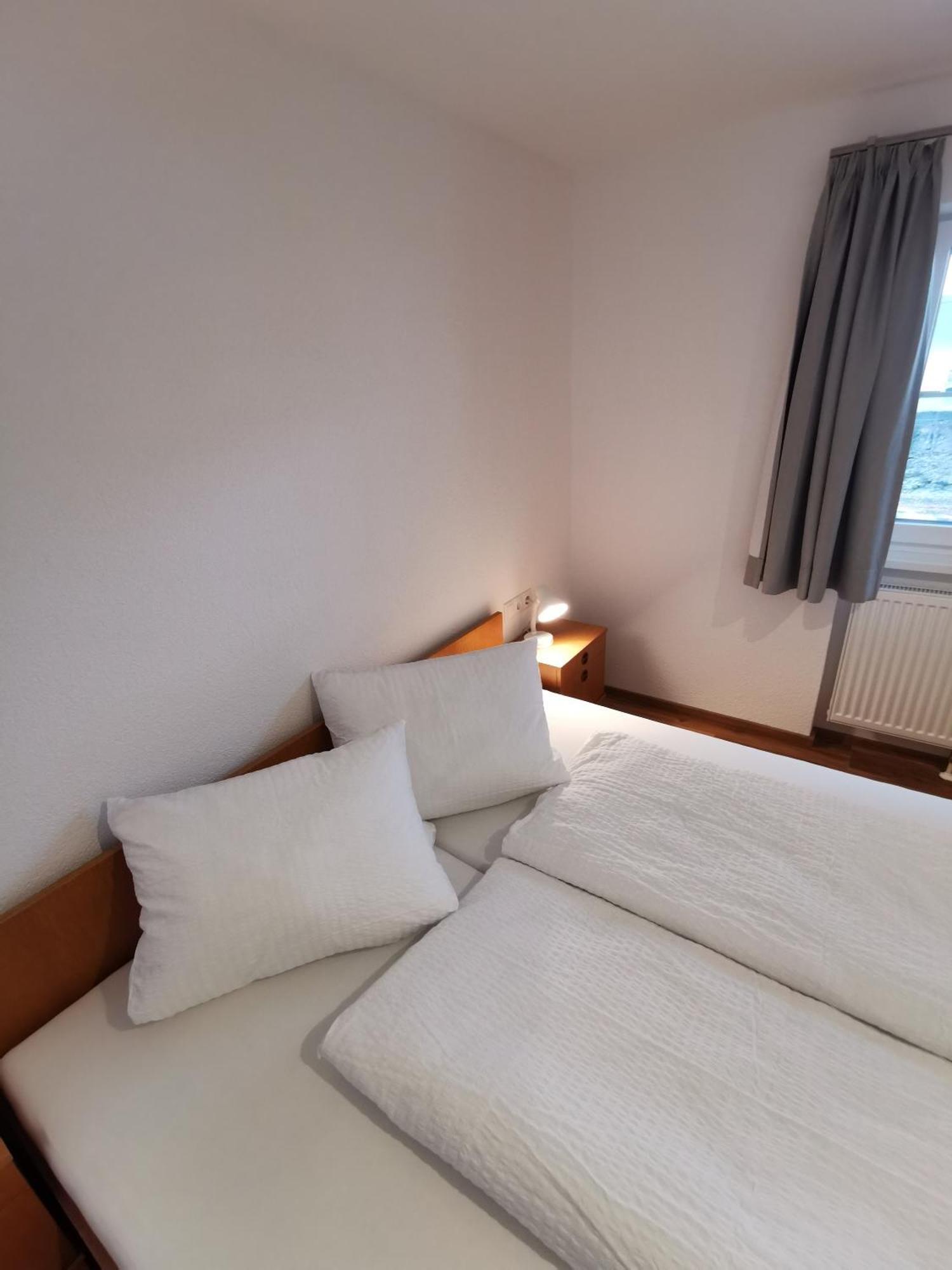 Apartments Haus Schoen - Preise Inclusive Pitztal Sommer Card Jerzens Kamer foto